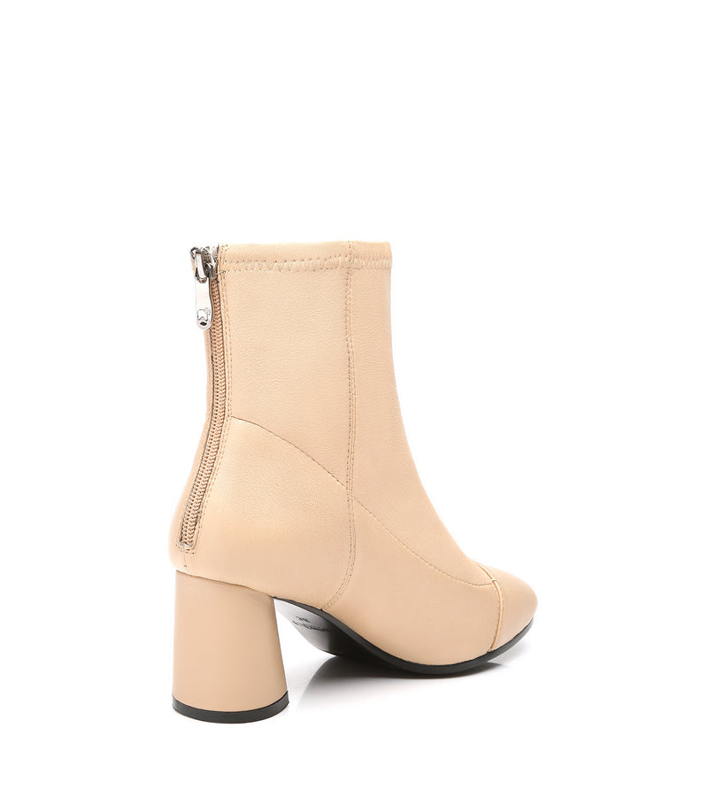 Everugg*Hailey