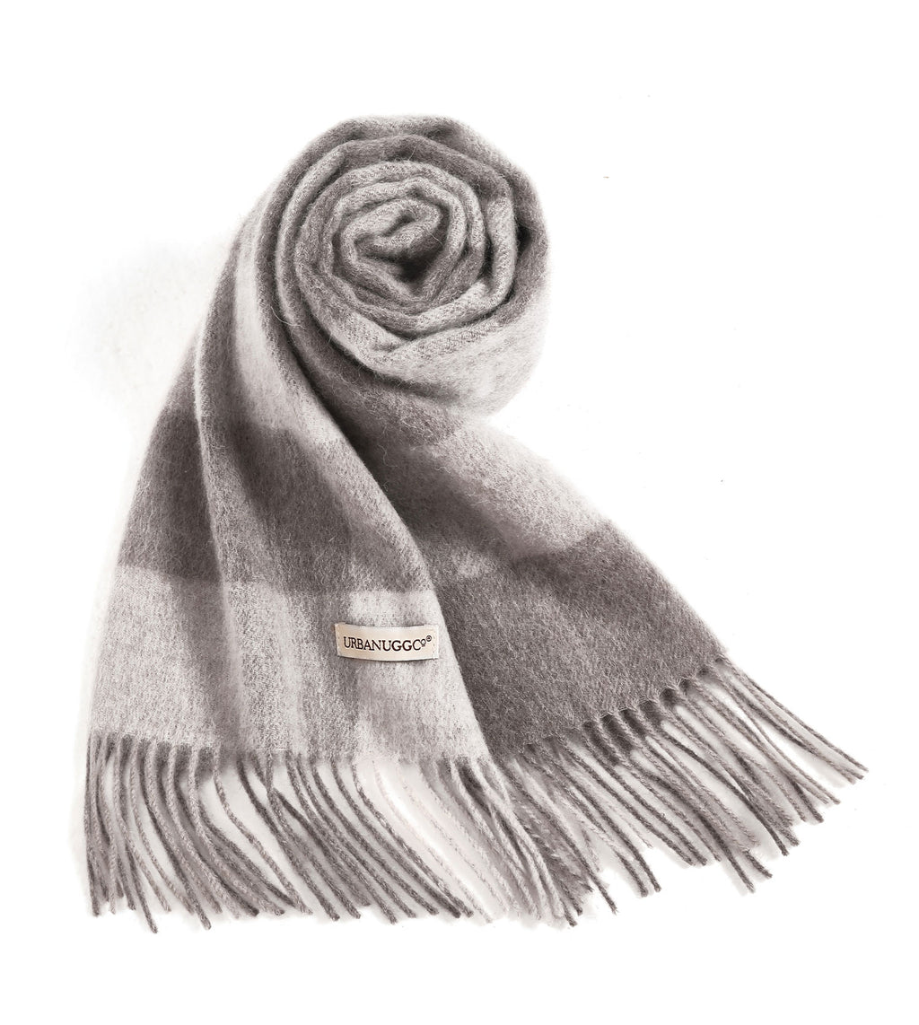 Zoe Scarf